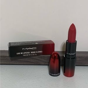 MAC Love Me Lipstick Give Me Fever-NIB